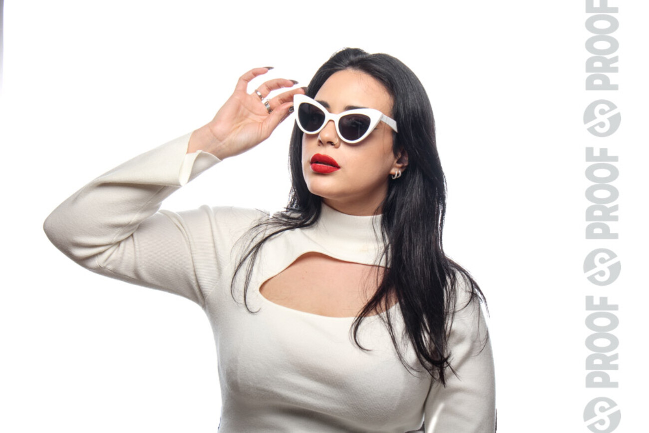 Modelling Portfolio - Stand Out Shots