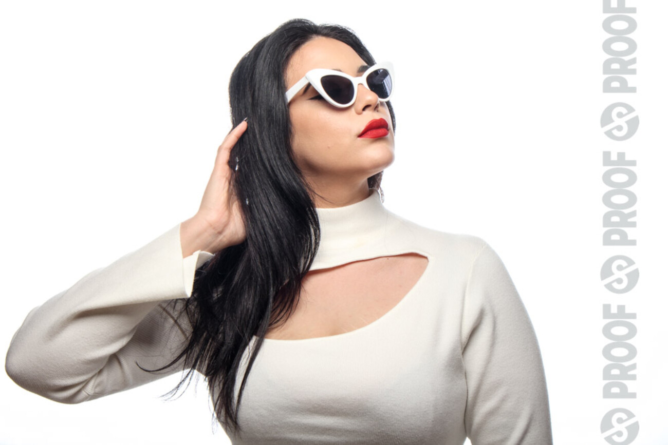 Modelling Portfolio - Stand Out Shots